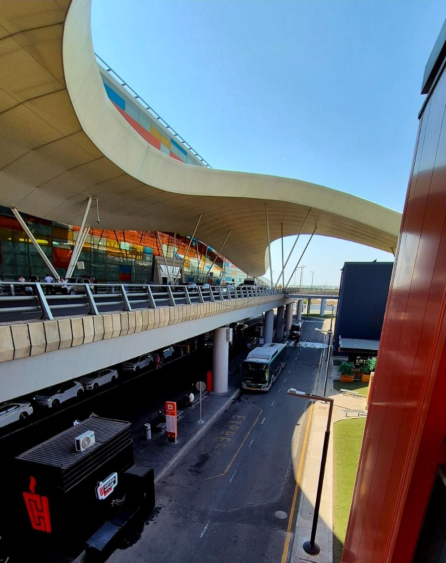 Аэропорт Звартноц