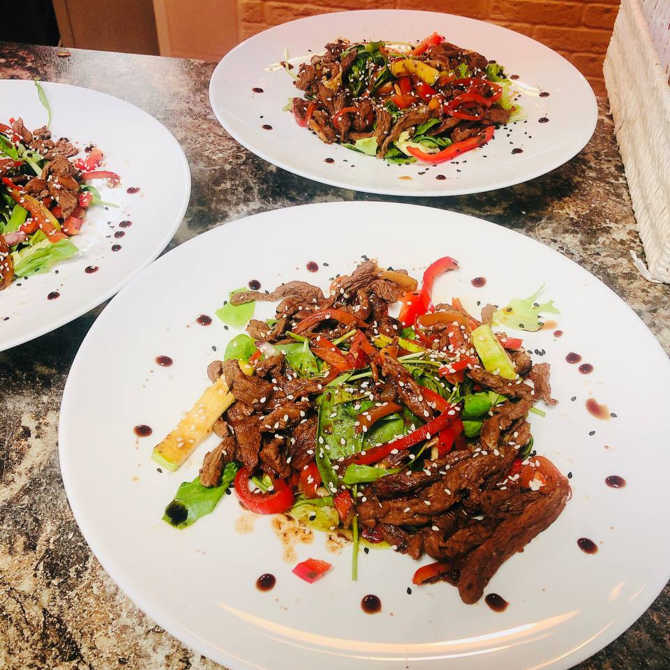 Доставка еды Истра из кафе Галерея