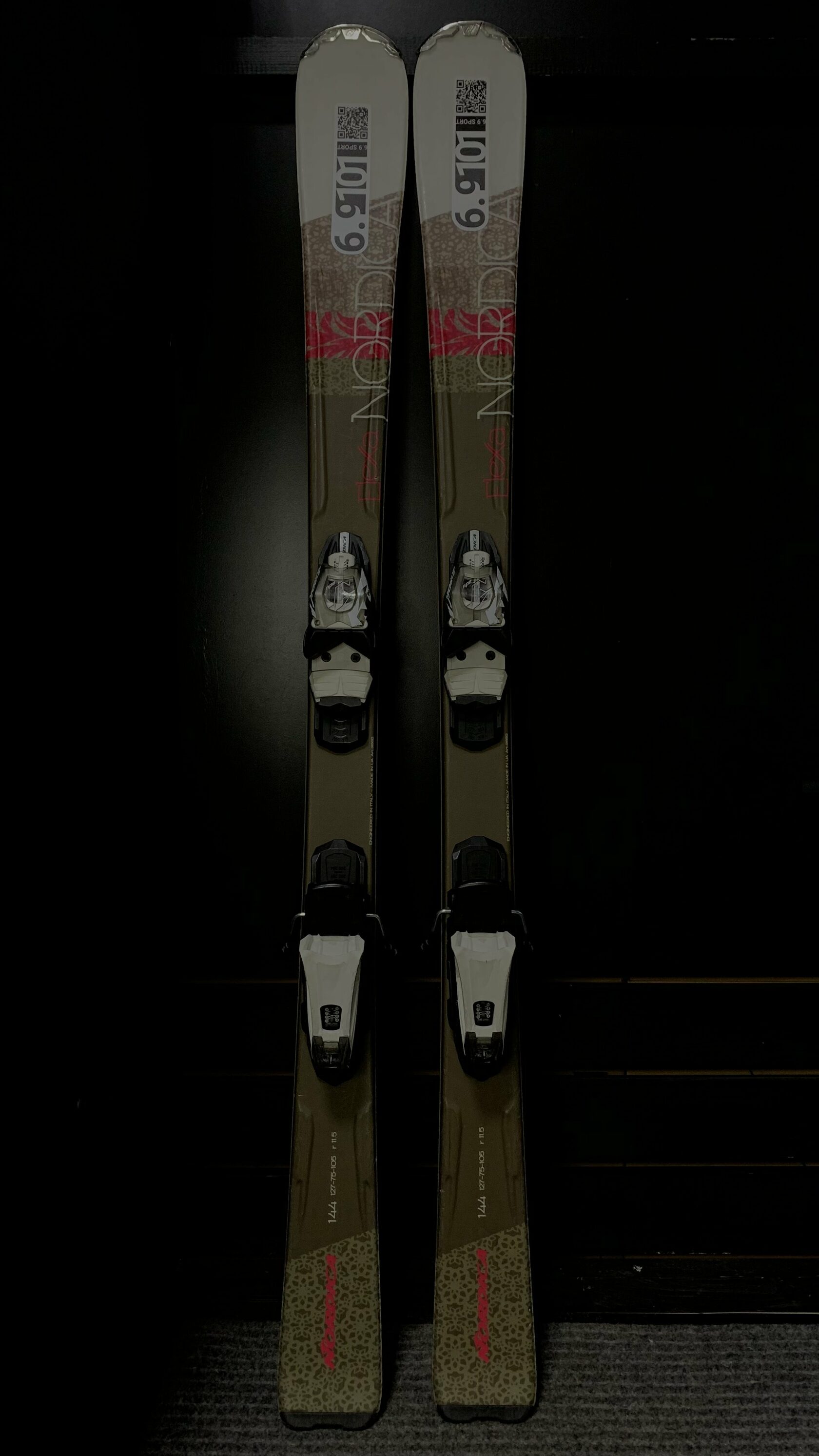 Горные лыжи NORDICA Elexa 144 - прокат в Омске