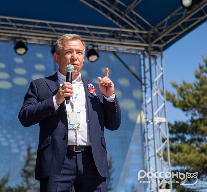 Фейерверк творчества в «Россони» на празднике Дня России, изображение №3