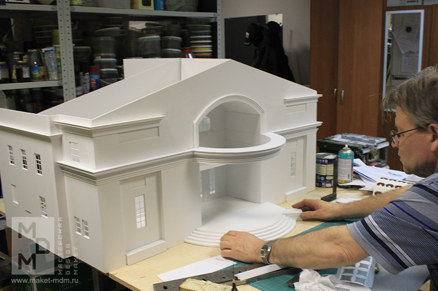 макет театра Современник