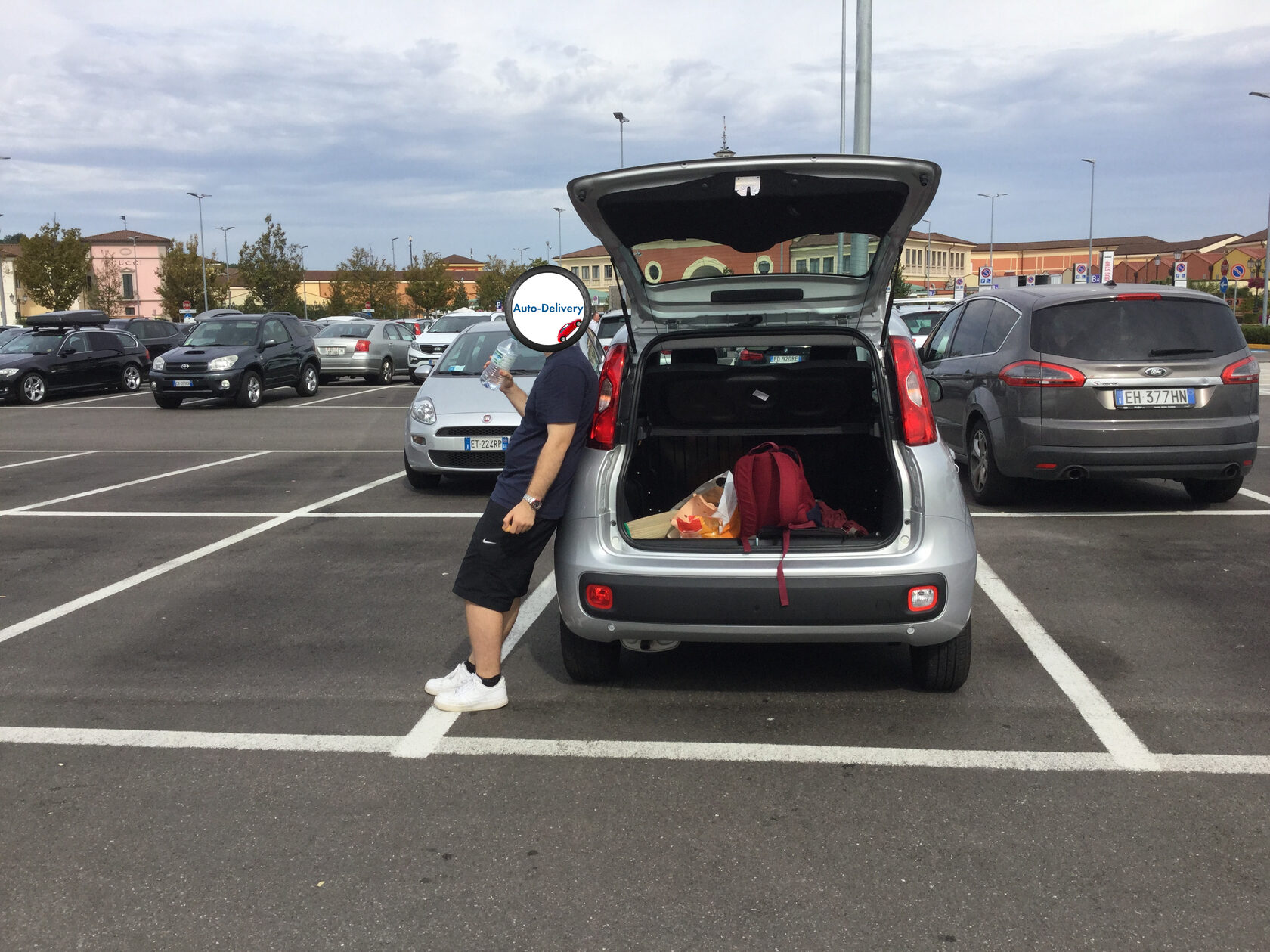 Парковка Serravalle Designer Outlet