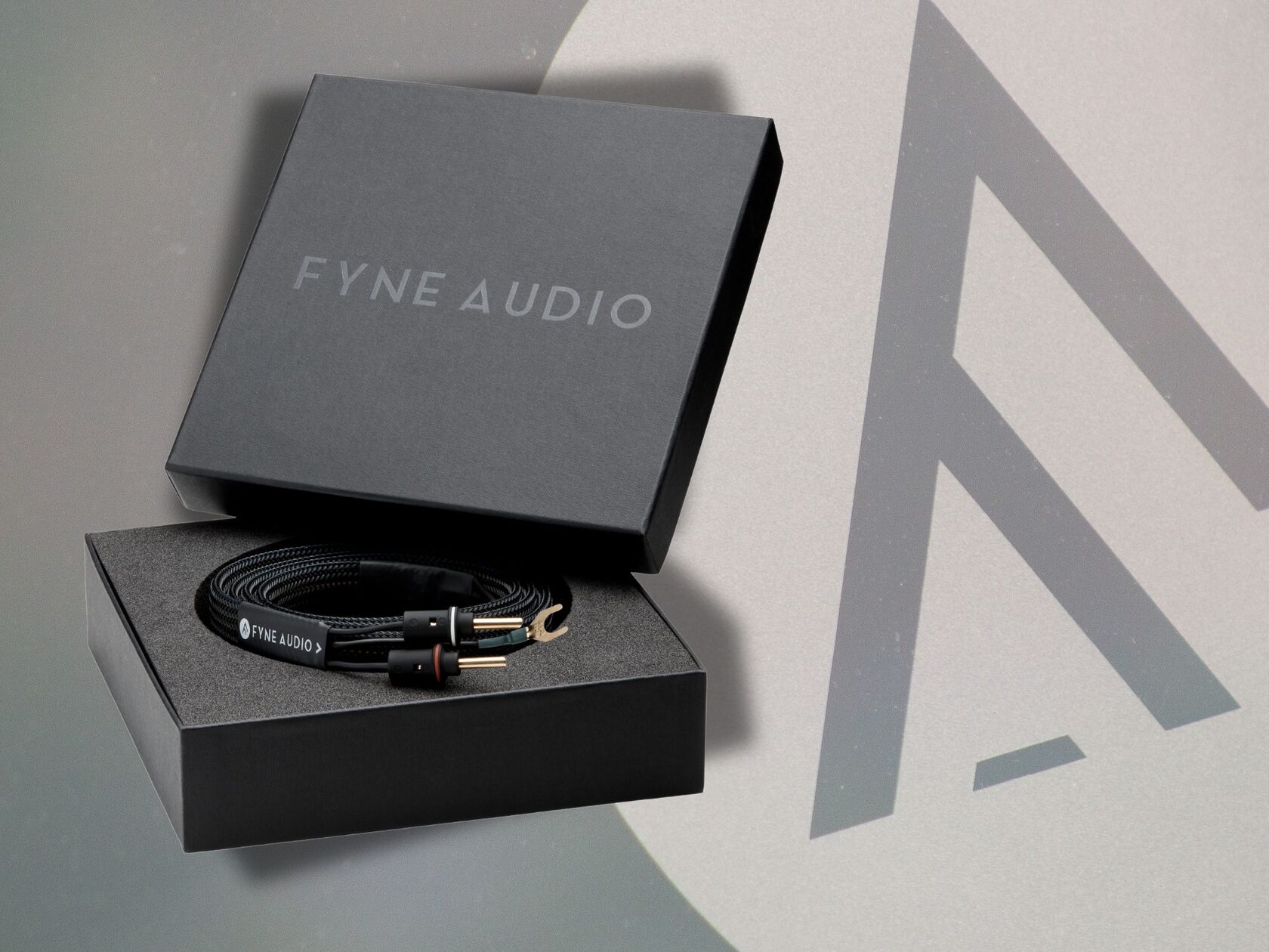 fyne audio sc1 packaging box cable in estonia latvia lithuania finland
