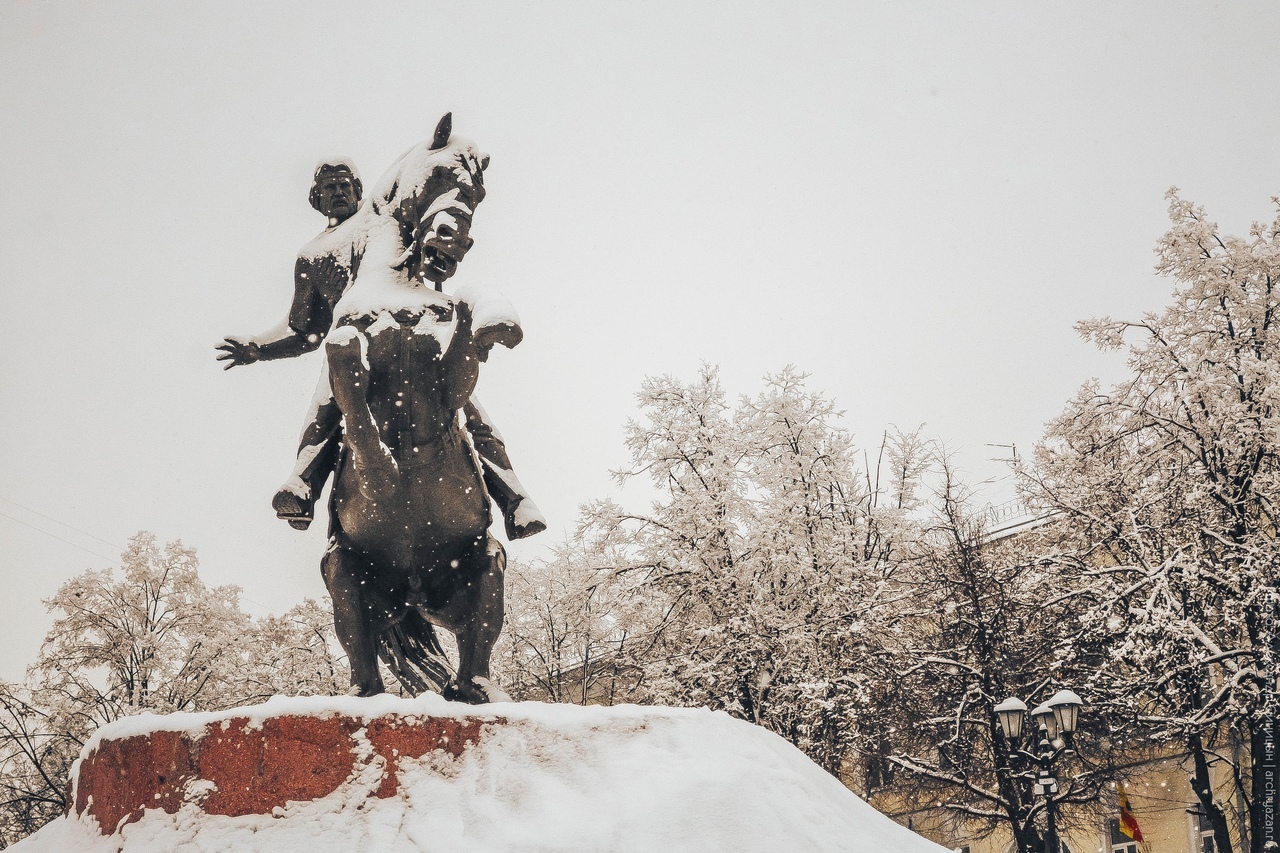 памятник Коловрат Рязань
