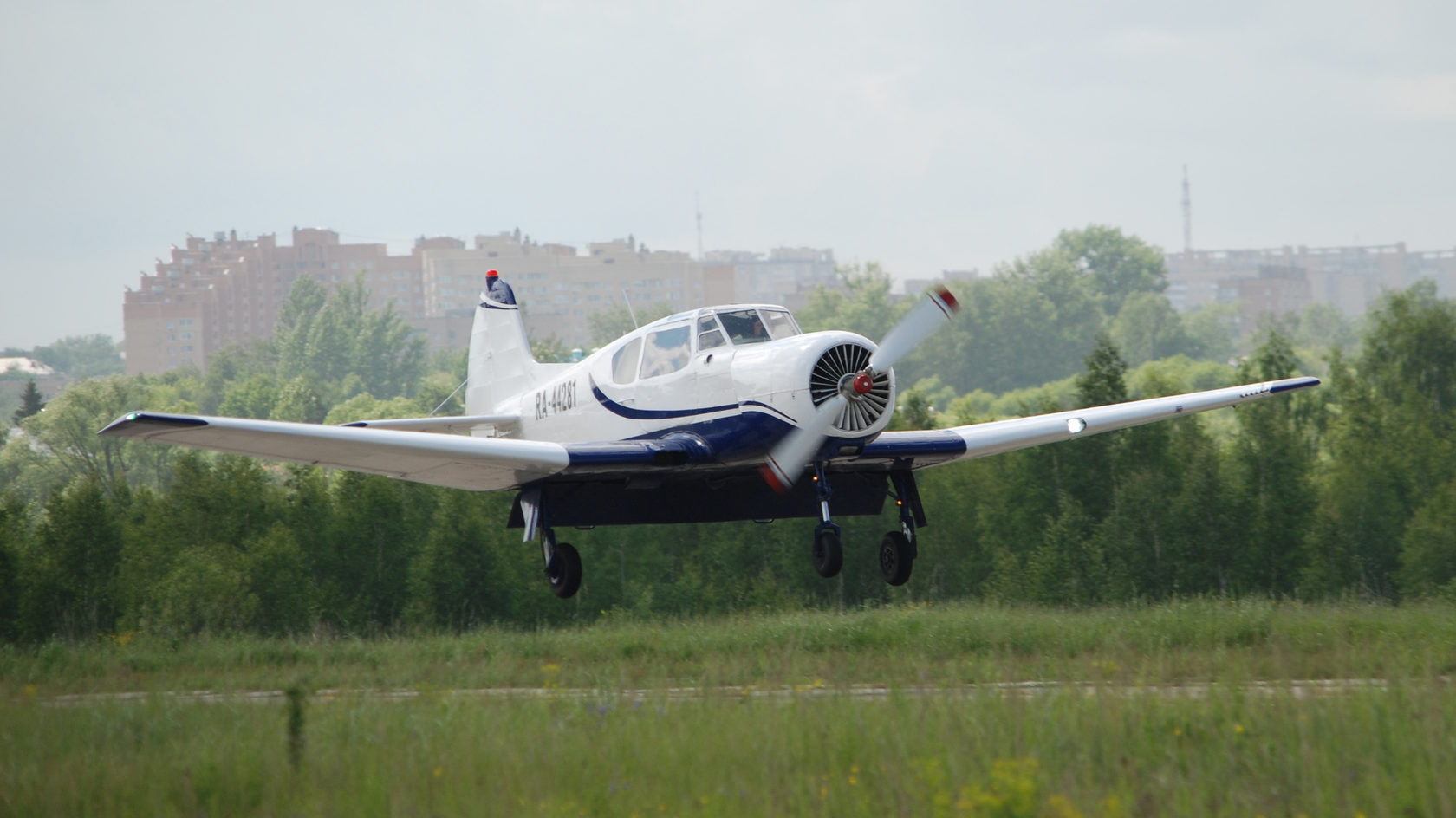 ЯК-18Т