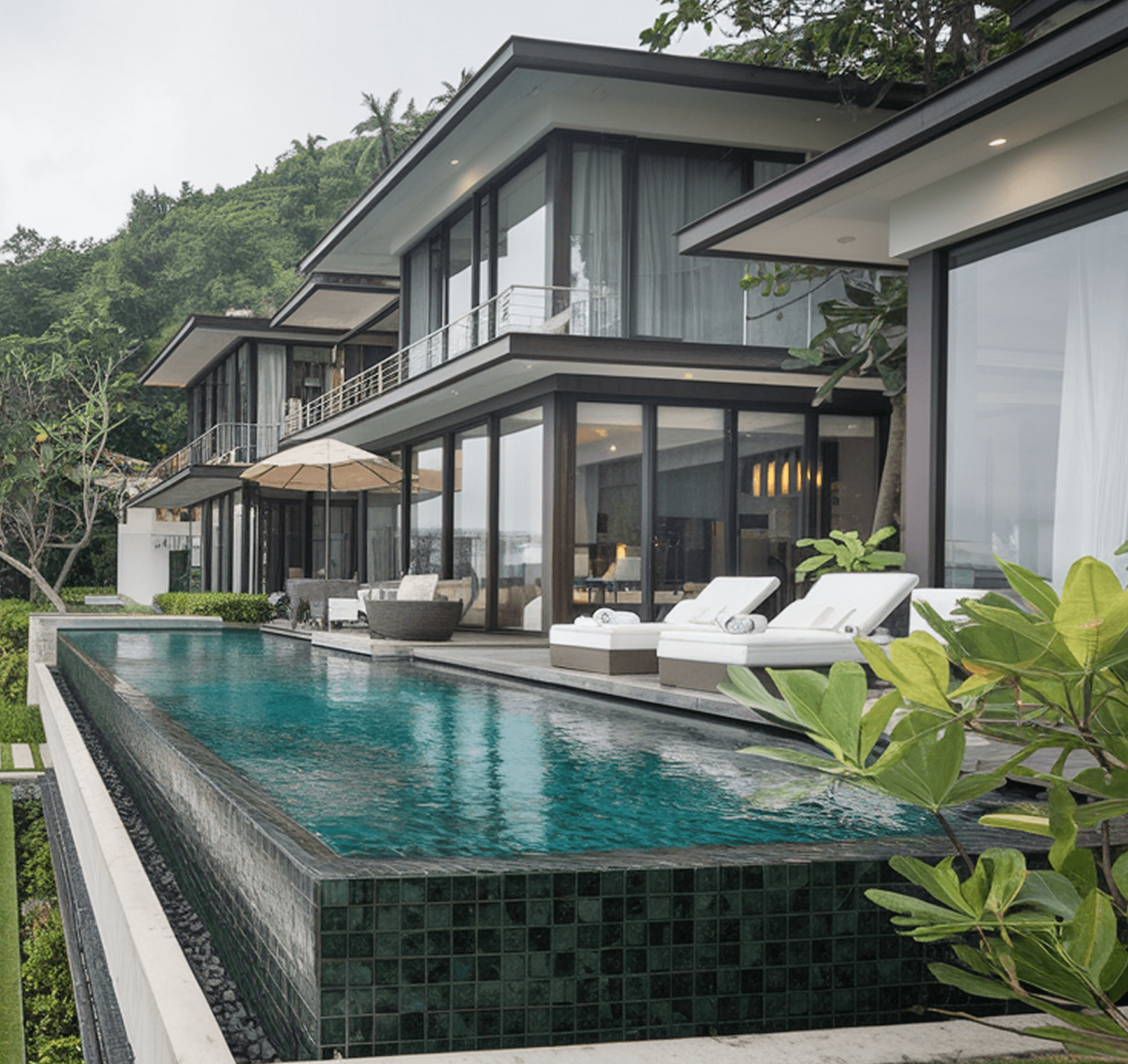 villas in phuket