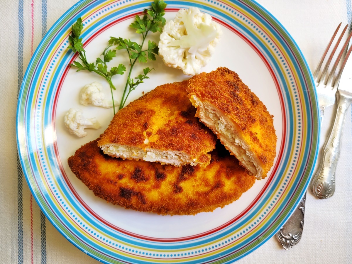 Шницели (куриные) с начинкой из цветной капусты. Вкусный Израиль.
