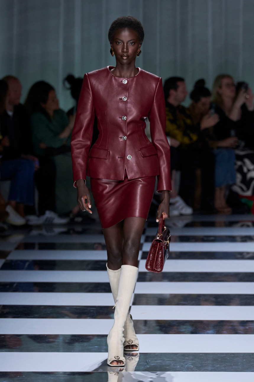 Raf Simons, весна-лето 2023, модные цвета, модные цвета весны 2023, весенняя палитра, модные тенденции, цветовые тренды, жёлтый цвет, мягкий жёлтый цвет