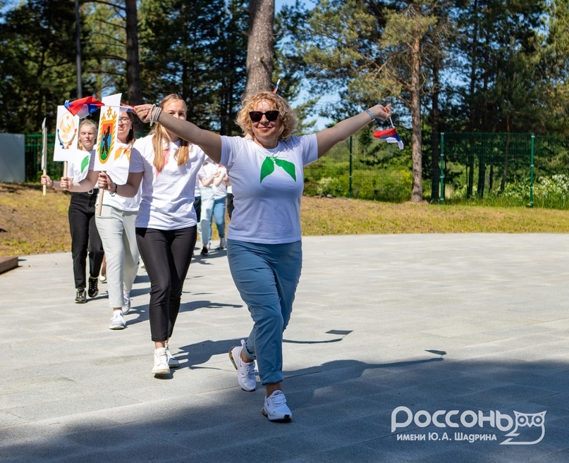 Фейерверк творчества в «Россони» на празднике Дня России, изображение №2