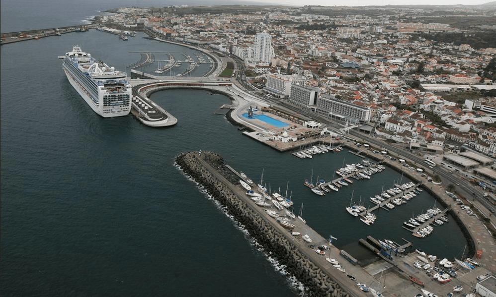 паром Азоры