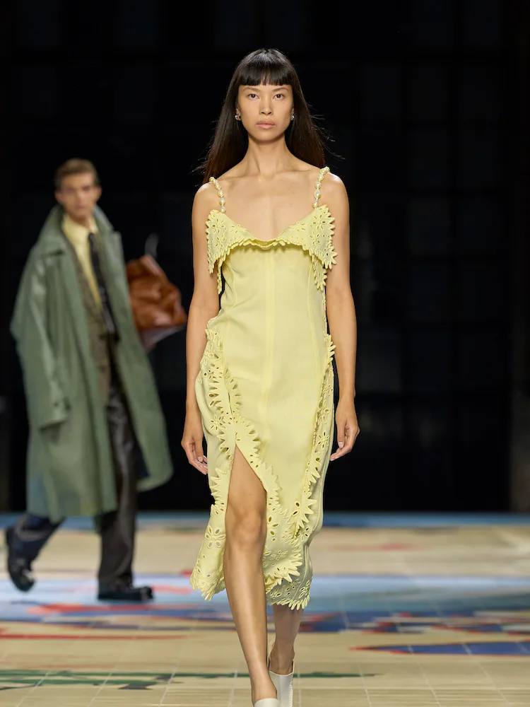 Dion Lee, весна-лето 2023, модные цвета, модные цвета весны 2023, весенняя палитра, модные тенденции, цветовые тренды, неон, неоновый цвет, неоновый лук