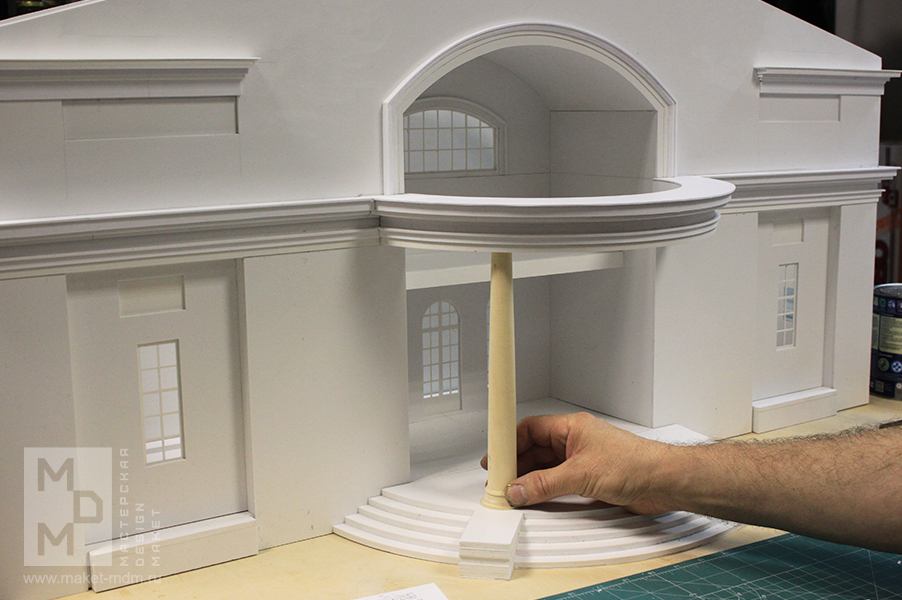 макет театра Современник