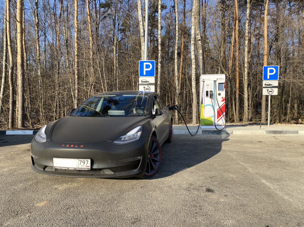 Тесла, электрозарядка electro.cars
